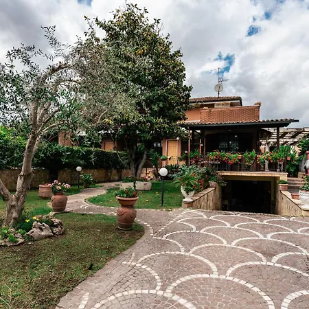 La Fragola Bed & Breakfast *